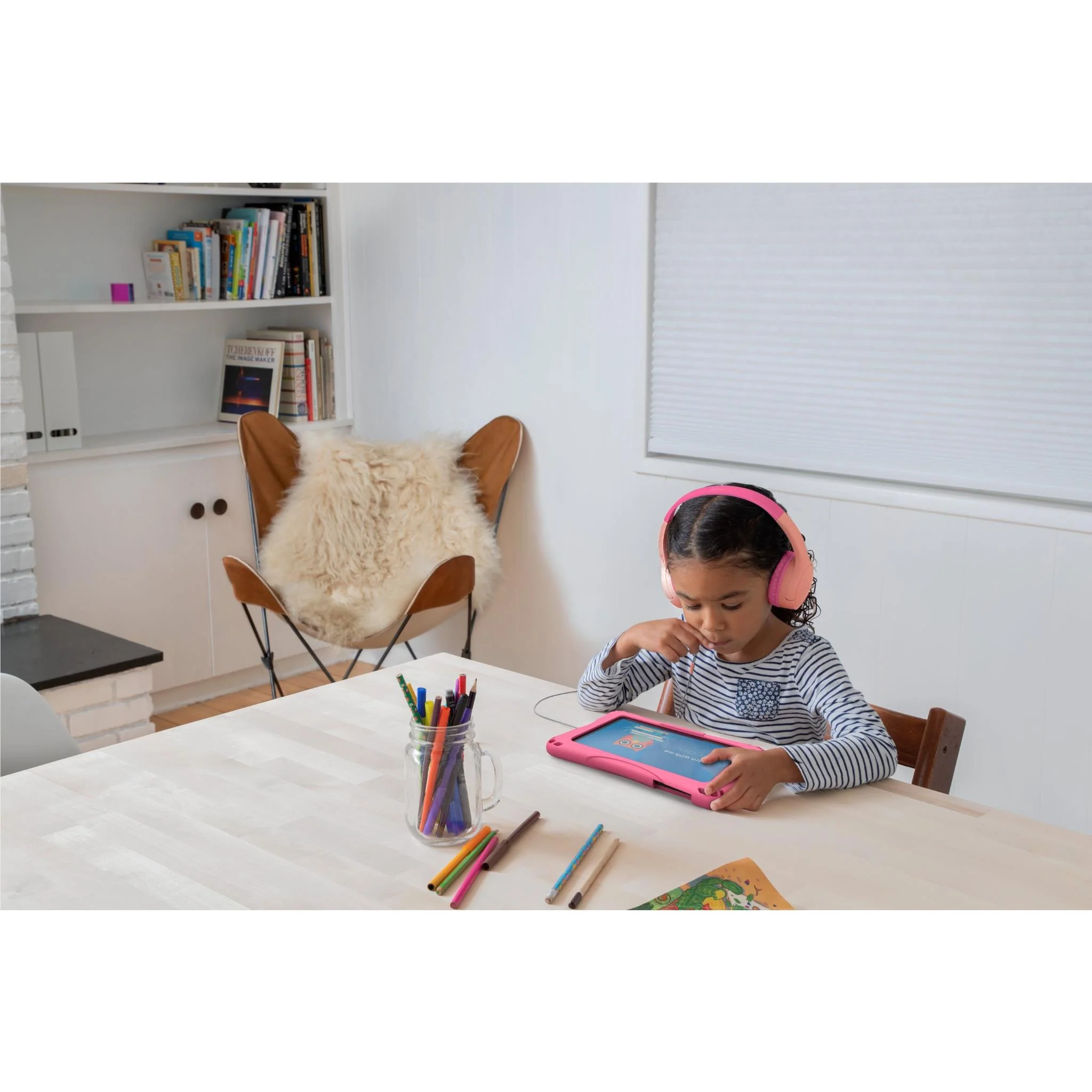 Belkin SOUNDFORM Mini Wired On-Ear Headphones for Kids (Pink) - Image 7