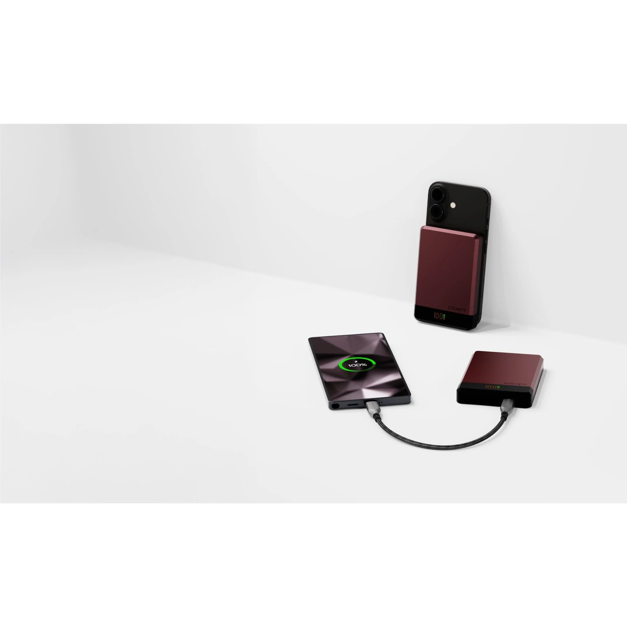 Cygnett MagSlim 10k Power Bank (Cherry) - Image 5