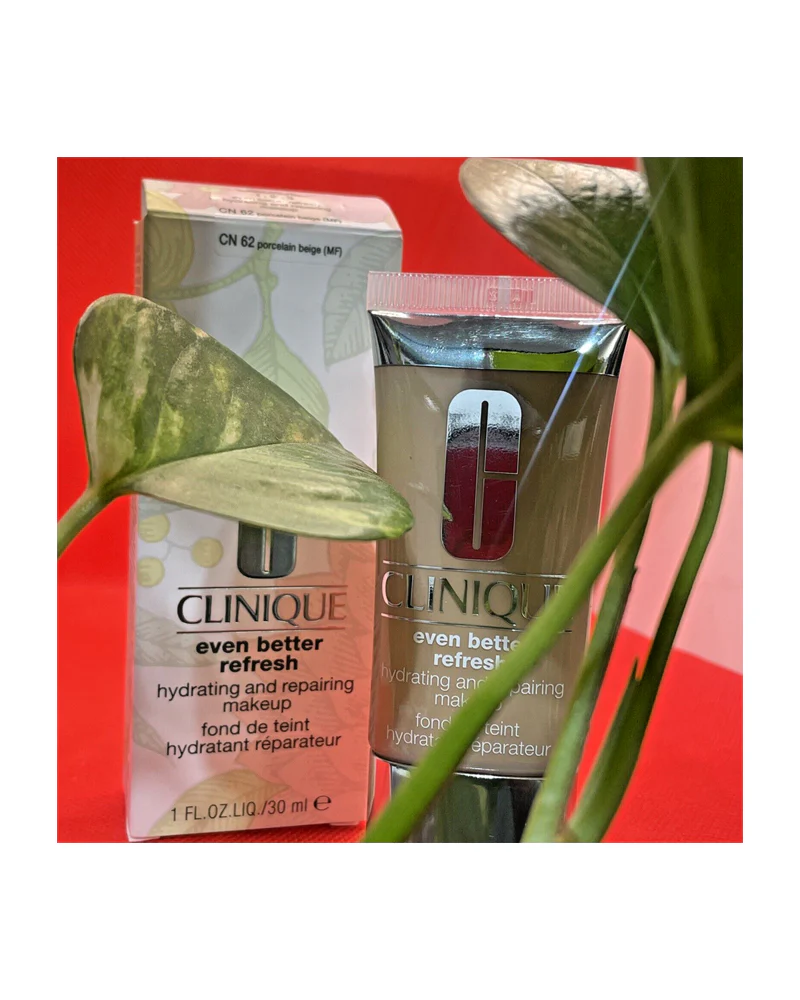 Clinique Even Better Refresh Hydrating and Repairing Makeup,CN 62. 1oz/30ml - Image 3