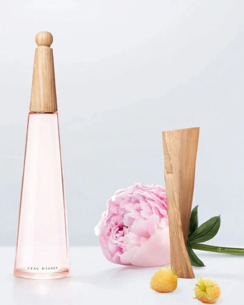 Im L'eau D'issey Eau &amp; Pivoine EDT Intense 100ml - Image 3