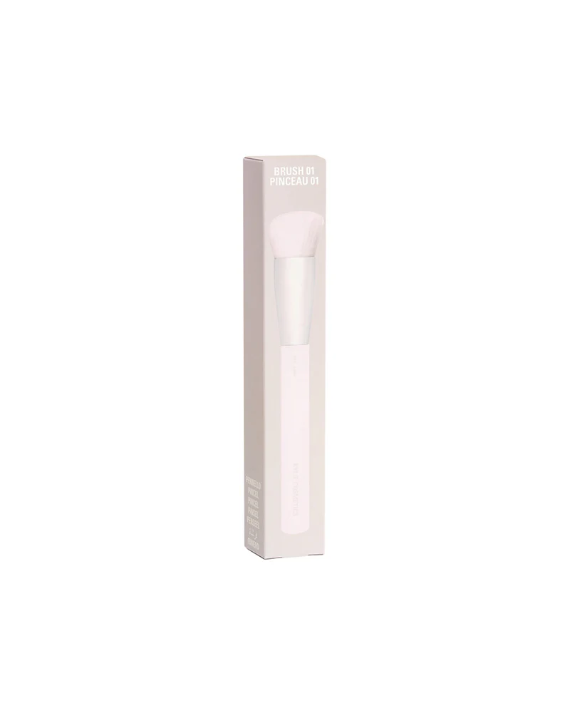 KYLIE COSMETICS Foundation Brush - Image 3