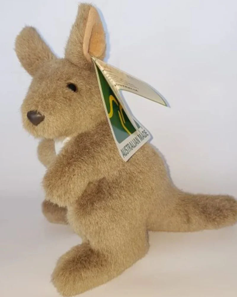 Plush Banjo Kangaroo 20cm - Image 2