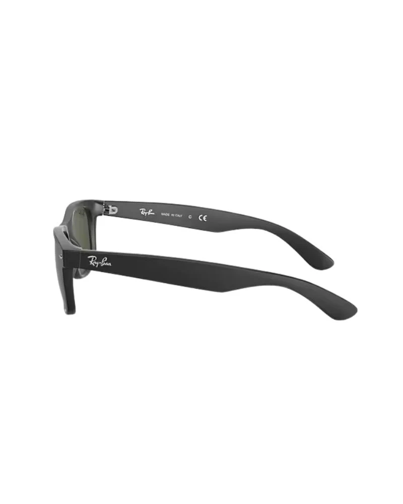 RB2132 Ray-Ban New Wayfarer In Rubber Black With Crystal Green Lenses - Image 3