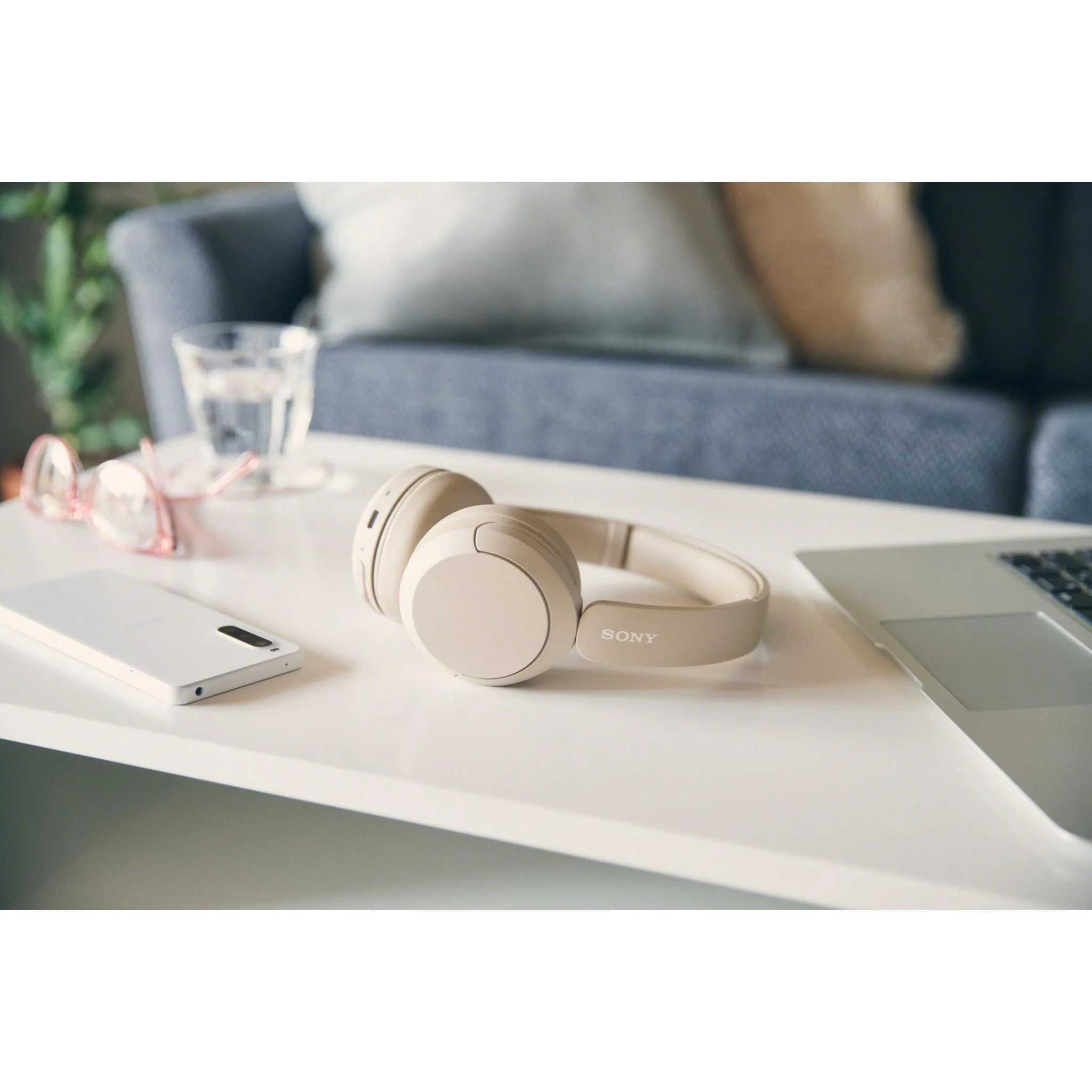 Sony WH-CH520 Wireless On-Ear Headphones (Beige) - Image 8