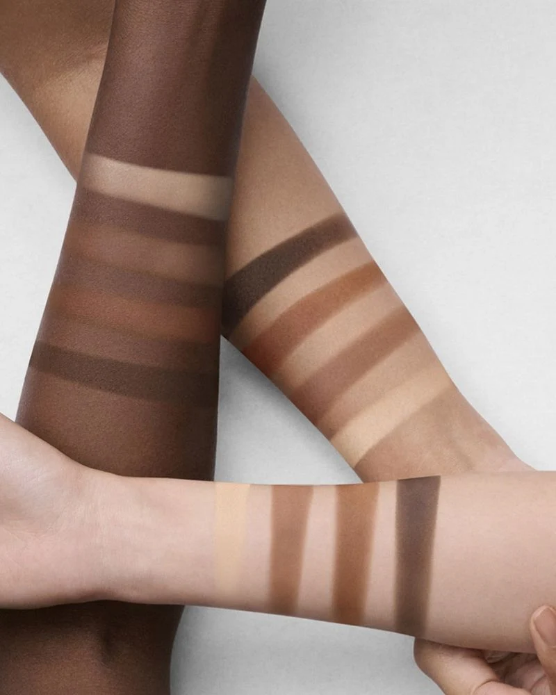 the Essential Eyeshadow Quad Power Brunch 4g - Image 3